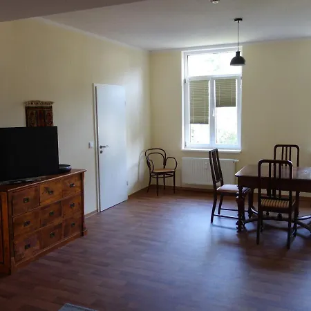 Schiller Ferienwohnung Kultur *
